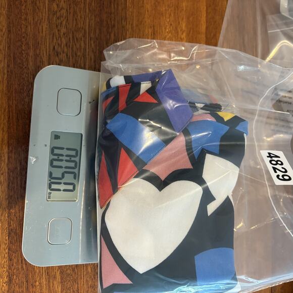 Big Dart Top Women Size US 12 Colorful Abstract Geometric Retro Graffiti Pop Art - Picture 10 of 10